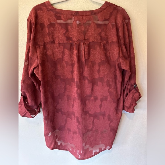 Maurices | Atwood Floral Jacquard 3/4 Sleeve Popover Blouse - Picture 6 of 6